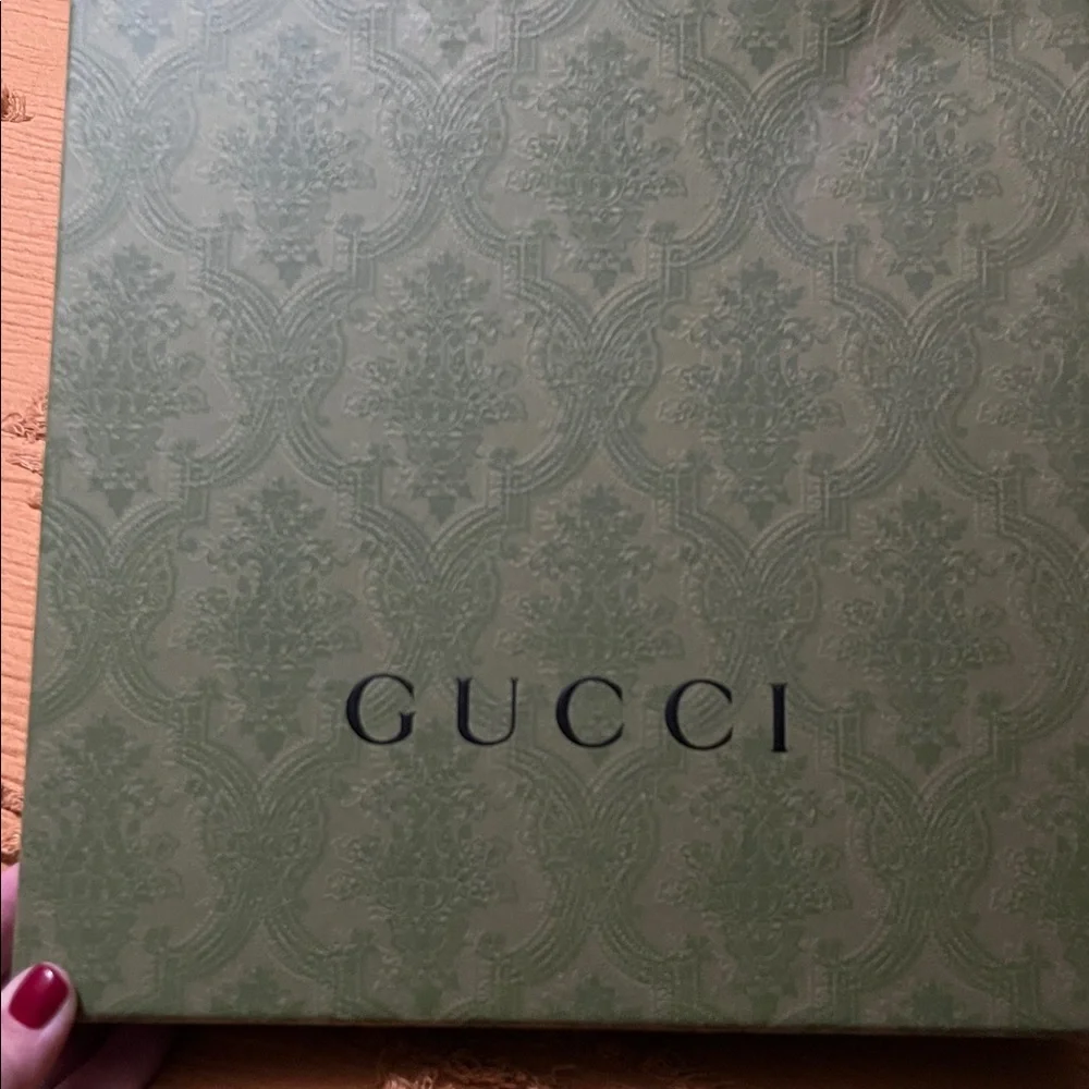 The North Face Gucci beanie New in box - Picture 6 of 8